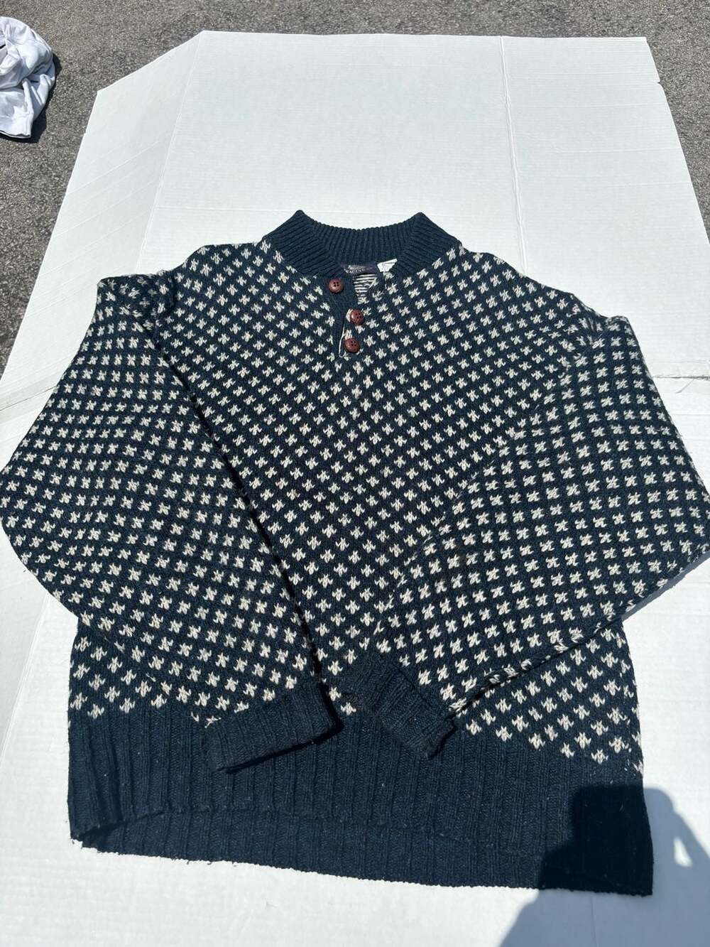 Trading Co. Size Small Navy and White Patterned Button-Front Sweater